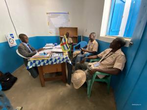  | Institutional collaboration with local authorities of the Bamingui-Bangoran prefecture is vital to implementing conservation strategies. | Photo © Ana Yi/WCS. | ©PH14_Community